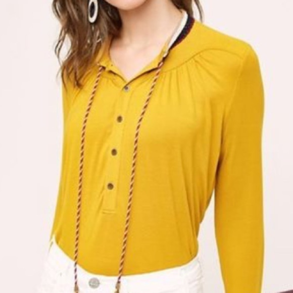 Anthropologie Akemi & Kin Goldie blouse womens medium gold tassel - Picture 1 of 6